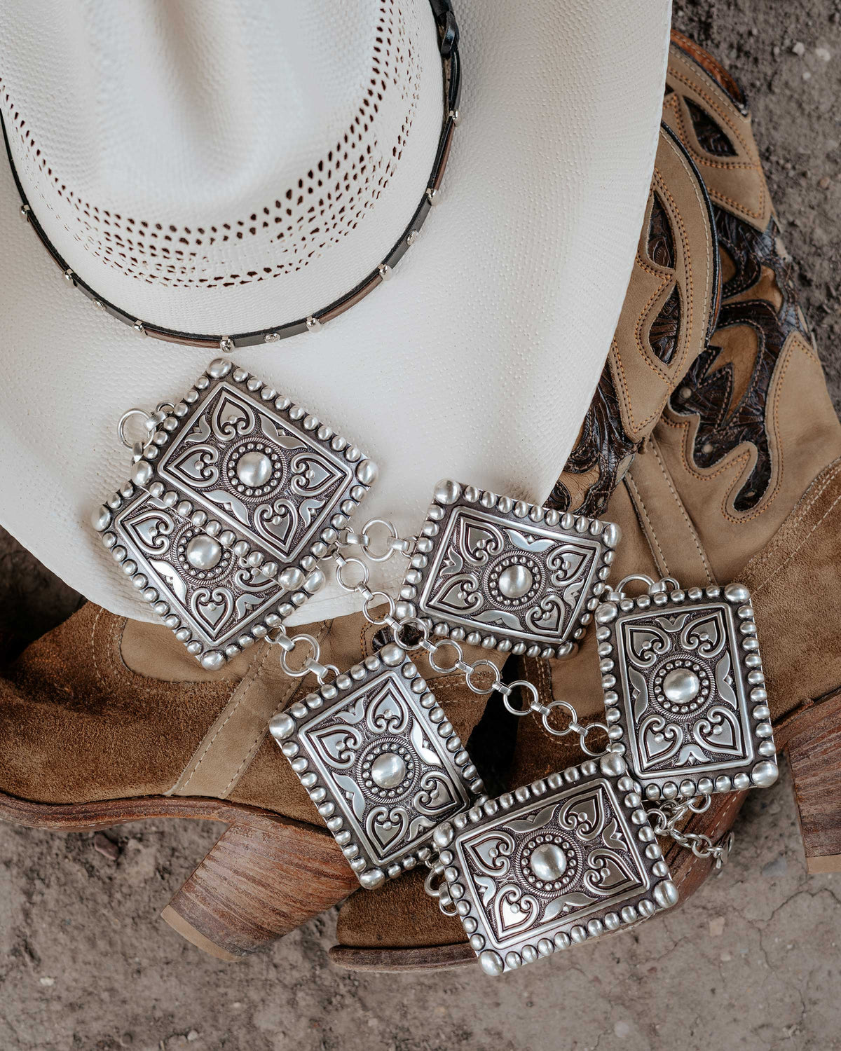 Heart Wrangler Concho Belt